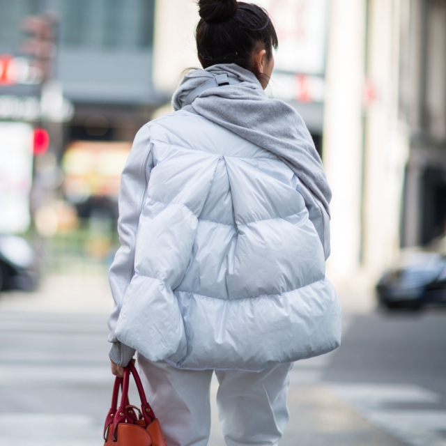 Kurtki puchowe z wyprzedaży